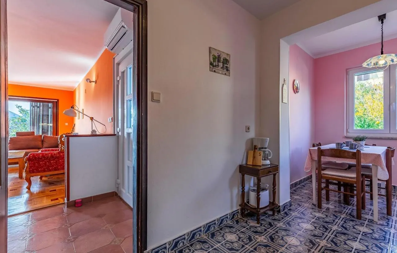 Apartments Pimpinella Premantura